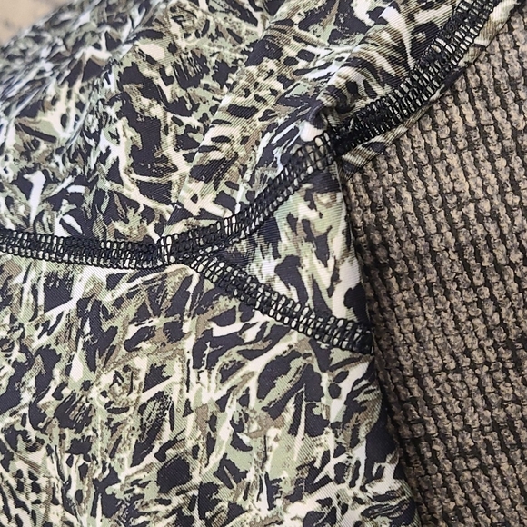 Lululemon Wunder Under Crop Full-On Luxtreme Mini Ripple Desert Olive - Picture 10 of 10